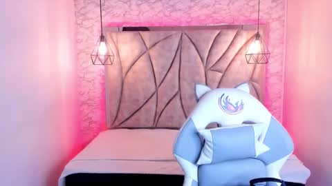   online show from 12, 3, 2025