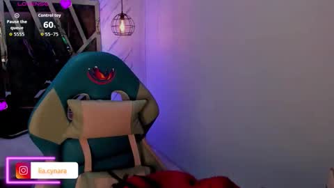   online show from 21, 9, 2025