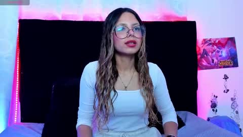 Snapshot of queen_stasy chatting on 18, 9, 2025 Valentina online show from 18, 9, 2025