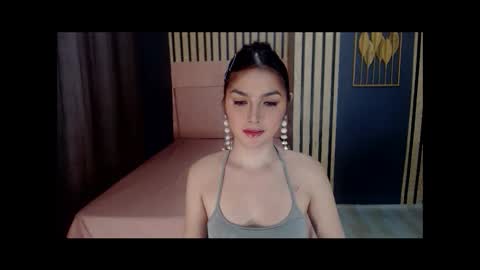 queenemeraldts online show from 14, 1, 2025