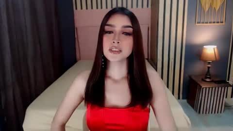 queenemeraldts online show from 13, 2, 2025