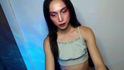 just call me QUEEN and ill be there online show from 14, 2, 2025