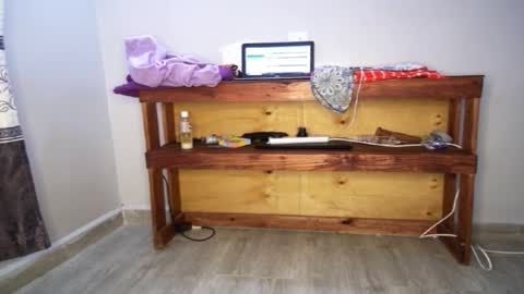 Nina online show from 30, 9, 2025