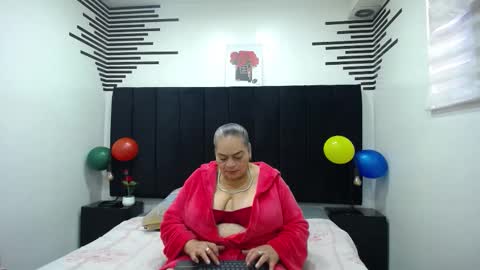 VickyBoobss online show from 8, 11, 2025