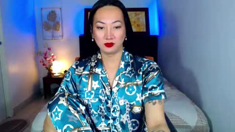 QUEEN online show from 9, 1, 2025