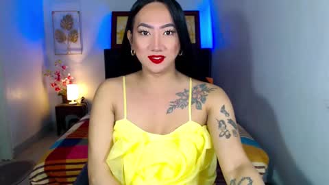 QUEEN online show from 4, 2, 2025