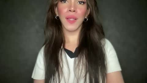 Snapshot of queenn_xxx chatting on 26, 10, 2025 QUEEN online show from 26, 10, 2025