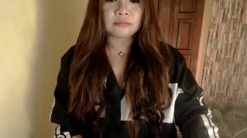 Snapshot of queenofdominant chatting on 12, 1, 2025 kesh online show from 12, 1, 2025