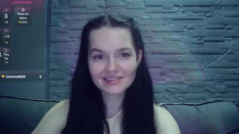 Snapshot of queenofmodels chatting on 6, 2, 2026 QueenOfModels online show from 6, 2, 2026