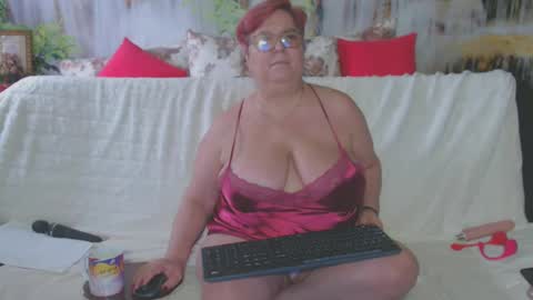 Snapshot of queenpammy chatting on 31, 1, 2025 QueenPammy online show from 31, 1, 2025