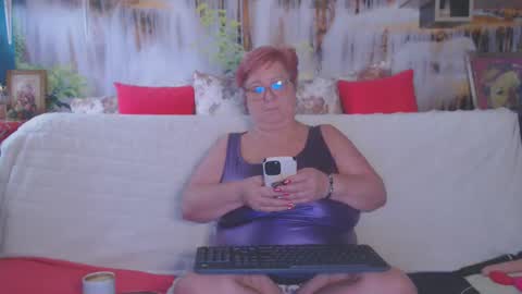 Snapshot of queenpammy chatting on 17, 2, 2025 QueenPammy online show from 17, 2, 2025