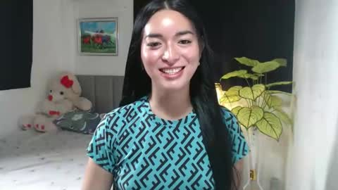 QueenPinay69 online show from 9, 10, 2025