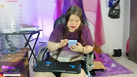 Snapshot of queensami7 chatting on 27, 10, 2025 Samantha online show from 27, 10, 2025