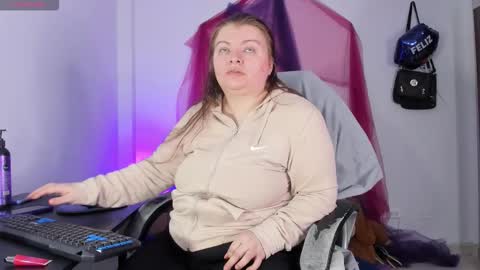 Snapshot of queensami7 chatting on 21, 11, 2025 Samantha online show from 21, 11, 2025