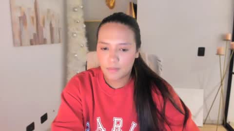 Val  -  online show from 21, 1, 2025