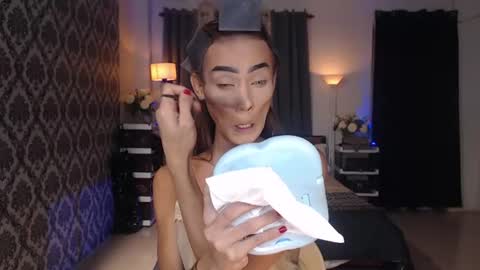 Snapshot of queenvalentinats chatting on 26, 6, 2026 ValentinaMoone online show from 26, 6, 2026