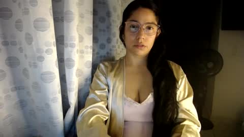 Paola online show from 8, 7, 2026