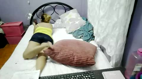 quelly40 online show from 17, 10, 2025