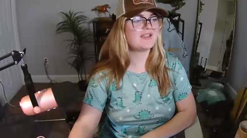 Snapshot of quervoqueen1 chatting on 2, 2, 2026 Bri online show from 2, 2, 2026