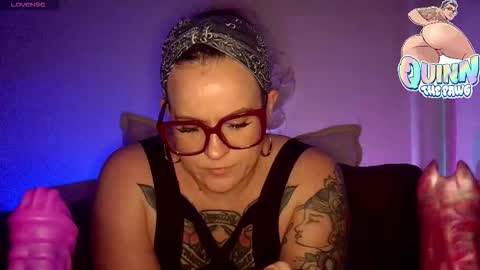 Snapshot of quinnofspades chatting on 17, 11, 2025 quinnofspades online show from 17, 11, 2025