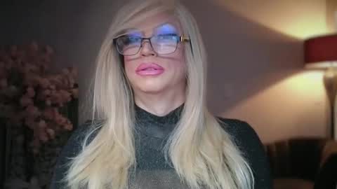 ViVaLuvLicious online show from 13, 2, 2026