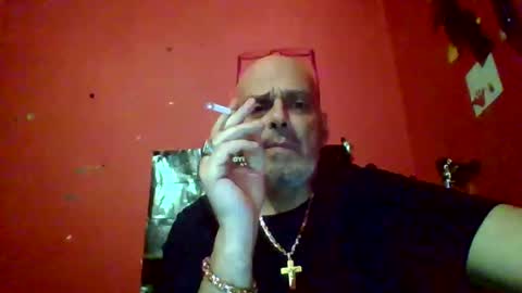 qwertyuiop22348015 online show from 18, 4, 2026