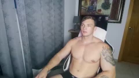 Snapshot of r9dima1998 chatting on 10, 11, 2025 Dmitry online show from 10, 11, 2025