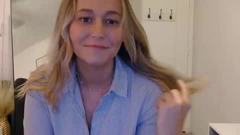 rachaelrose30 online show from 17, 12, 2025