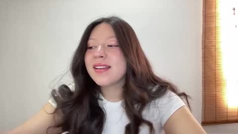 rachel james   online show from 30, 11, 2025