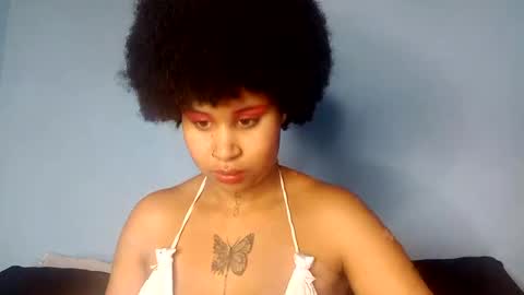 Snapshot of rachelannxd chatting on 5, 3, 2025 RachelAnn online show from 5, 3, 2025