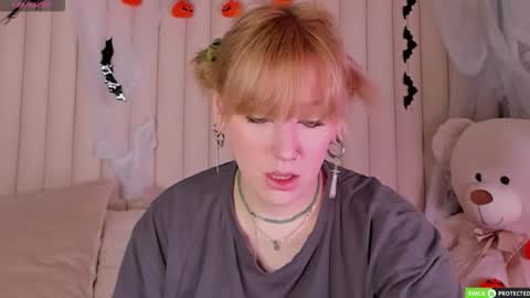 Ray  online show from 22, 10, 2025