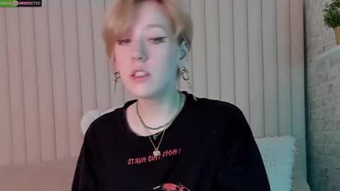 Ray  online show from 17, 11, 2025