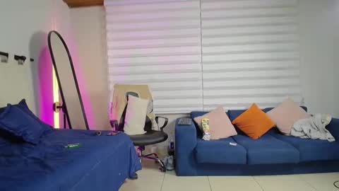 Rachell online show from 5, 3, 2025