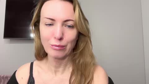 Rachel online show from 15, 2, 2025