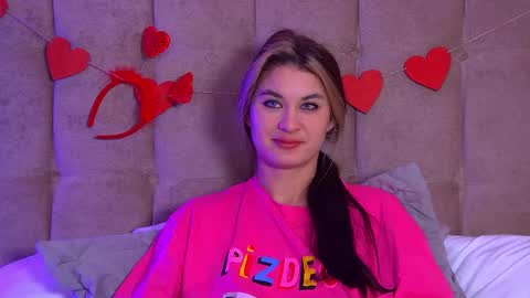 RachellSimpson online show from 18, 2, 2025