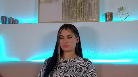 RachellSimpson online show from 2, 3, 2025