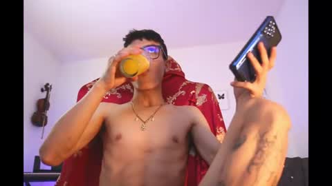 Snapshot of radeonrx_69 chatting on 23, 6, 2026 Sebas Andres online show from 23, 6, 2026