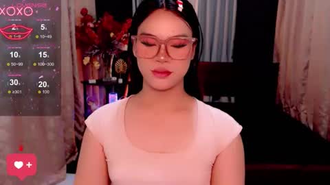 Snapshot of raeganclinton chatting on 10, 11, 2025 raeganclinton online show from 10, 11, 2025