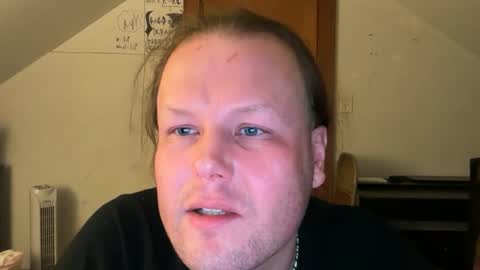 Snapshot of raeganv chatting on 12, 2, 2026 raeganv online show from 12, 2, 2026