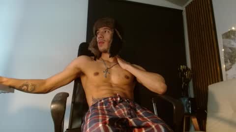 Snapshot of rafaelstone chatting on 31, 12, 2024 IG online show from 31, 12, 2024