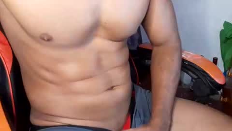 Snapshot of ragnar586 chatting on 7, 2, 2025 Ragnar69 online show from 7, 2, 2025