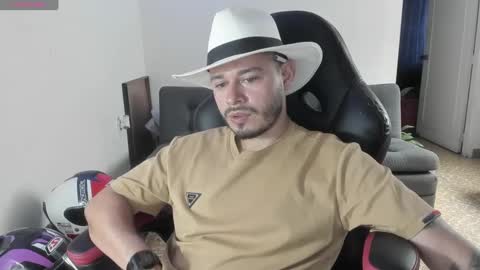 ragnar_lothbrok77 online show from 11, 9, 2025