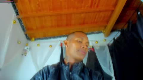 Snapshot of ragnarhot24 chatting on 23, 2, 2026 Andres H online show from 23, 2, 2026