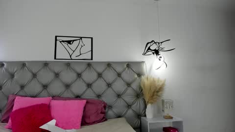 Snapshot of raiiaan_torricely chatting on 11, 11, 2025 Rayan online show from 11, 11, 2025