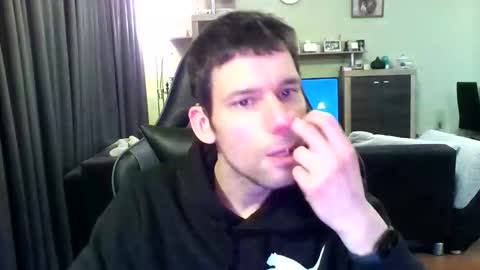 Snapshot of raimondo32 chatting on 2, 2, 2026 Raimondo te Paste online show from 2, 2, 2026