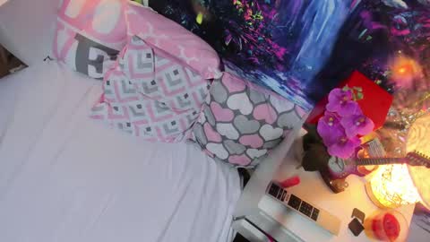 rainbow__coockie online show from 31, 12, 2024