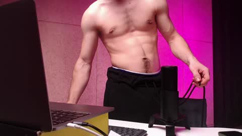 Snapshot of rainbow_farmer_james chatting on 6, 12, 2024 Rainbow James online show from 6, 12, 2024