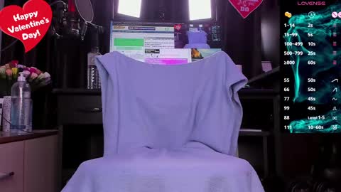 Laura online show from 15, 2, 2025