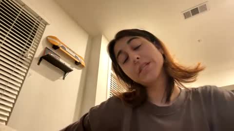 Snapshot of raiyvyn chatting on 21, 12, 2024 Ray Ray online show from 21, 12, 2024