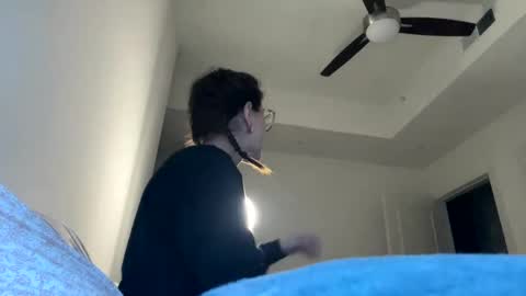 Snapshot of raiyvyn chatting on 6, 2, 2025 Ray Ray online show from 6, 2, 2025